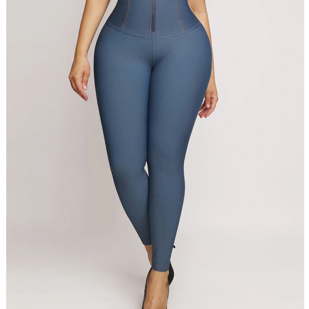 New ~ Denim Color Waist Contour Leggings ~ Size 2XL